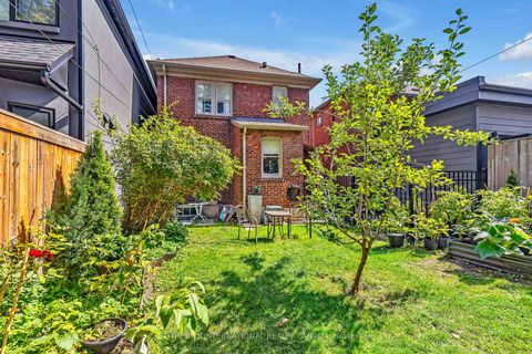 Photo 21 at 36 Hadley Road, Mount Pleasant East, Toronto