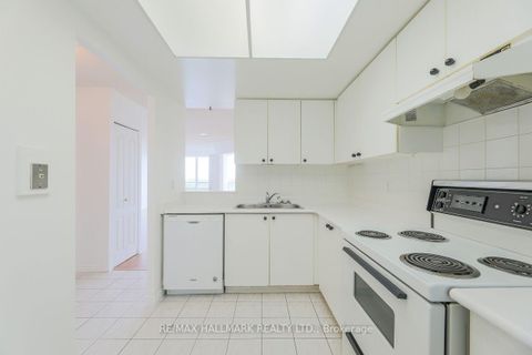 Photo 5 at 978 - 1 Greystone Walk Drive, Kennedy Park, Toronto