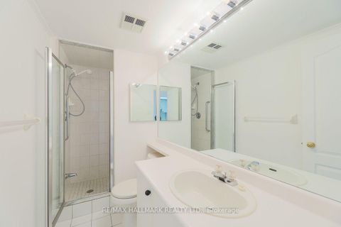 Photo 16 at 978 - 1 Greystone Walk Drive, Kennedy Park, Toronto