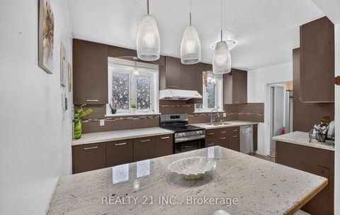 Photo 7 at 16 Baltray Crescent, Donalda, Toronto