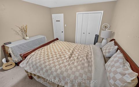 Photo 25 at 16 Baltray Crescent, Donalda, Toronto