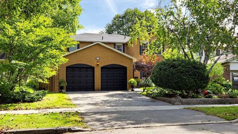 Photo 0 at 45 Pinnacle Road, Windfields, Toronto