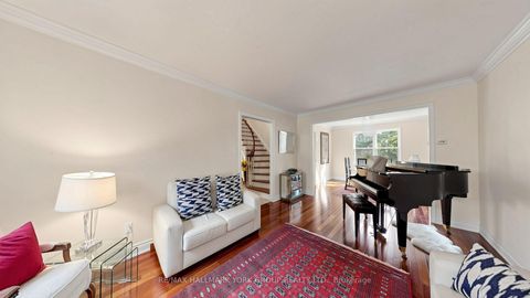 Photo 3 at 45 Pinnacle Road, Windfields, Toronto