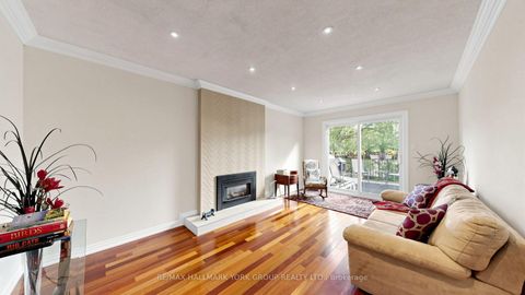 Photo 16 at 45 Pinnacle Road, Windfields, Toronto
