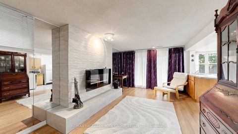 Photo 28 at 45 Pinnacle Road, Windfields, Toronto