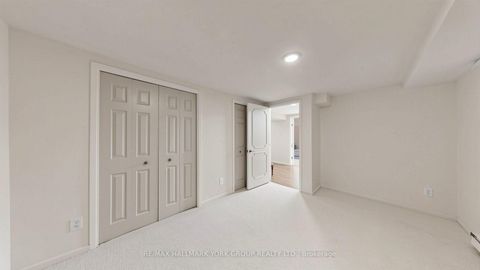 Photo 34 at 45 Pinnacle Road, Windfields, Toronto