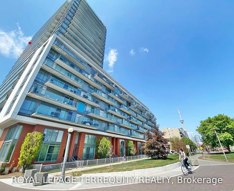 Photo 15 at 423 - 90 Stadium Road, Niagara, Toronto