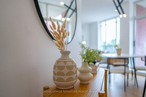 Photo 10 at 308 - 485 Rosewell Avenue, Lawrence Park South, Toronto