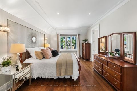 Photo 22 at 32 Cranbrooke Avenue, Lawrence Park North, Toronto