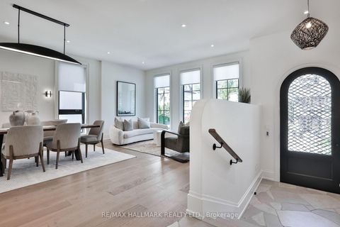 Photo 4 at 215 Ava Road, Cedarvale, Toronto