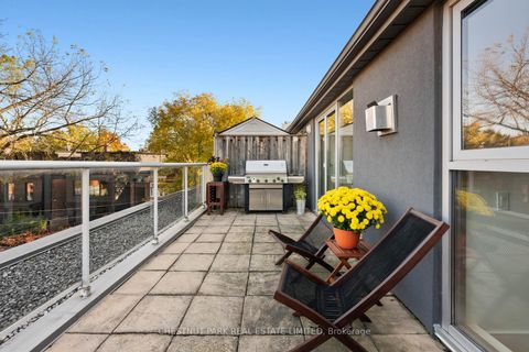 Photo 14 at 304 - 1852 Queen Street E, The Beaches, Toronto