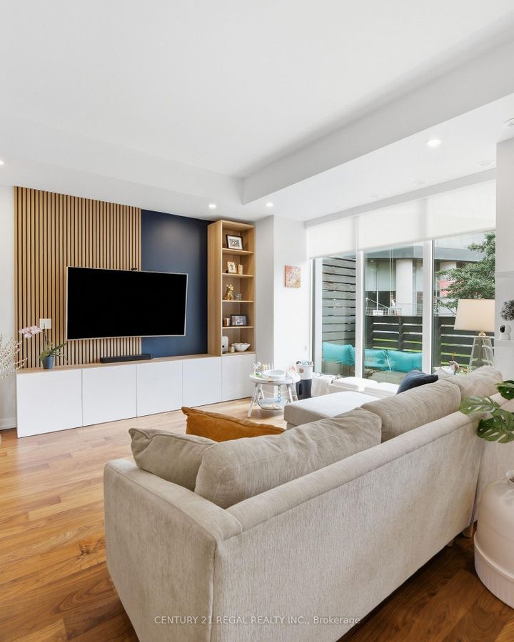 Photo 9 at Th07 - 113 Mcmahon Drive, Bayview Village, Toronto