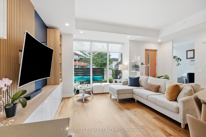Photo 10 at Th07 - 113 Mcmahon Drive, Bayview Village, Toronto