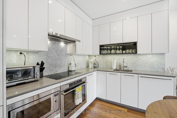 Photo 17 at Th07 - 113 Mcmahon Drive, Bayview Village, Toronto