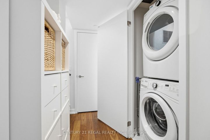 Photo 39 at Th07 - 113 Mcmahon Drive, Bayview Village, Toronto