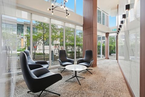 Photo 2 at Th07 - 113 Mcmahon Drive, Bayview Village, Toronto