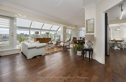 Photo 4 at 407 - 935 Royal York Road, Queensway, Toronto