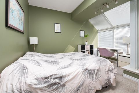 Photo 16 at 407 - 935 Royal York Road, Queensway, Toronto