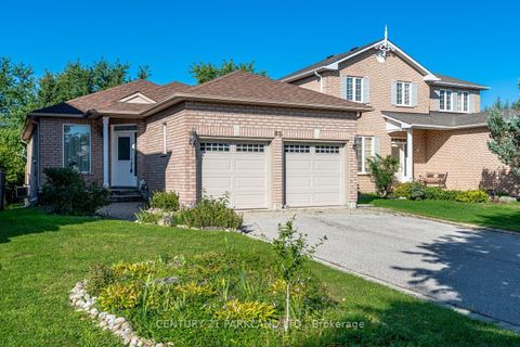 Photo 1 at 85 Canoe Court, Oak Ridges Lake Wilcox, Richmond Hill