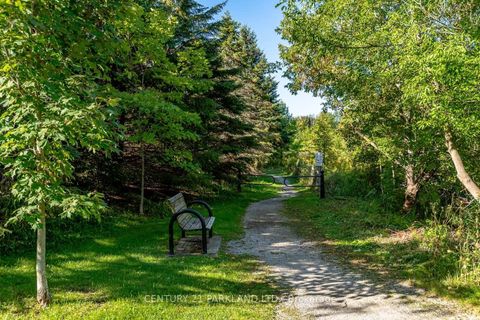 Photo 31 at 85 Canoe Court, Oak Ridges Lake Wilcox, Richmond Hill