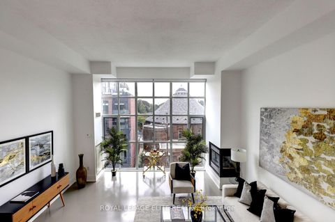 Photo 15 at 405 - 437 Roncesvalles Avenue, Roncesvalles, Toronto