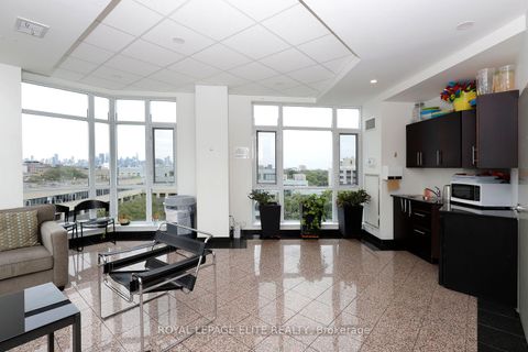 Photo 34 at 405 - 437 Roncesvalles Avenue, Roncesvalles, Toronto