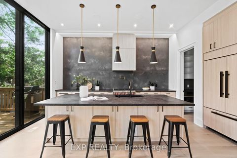 Photo 10 at 51 Thirty Ninth Street, Long Branch, Toronto