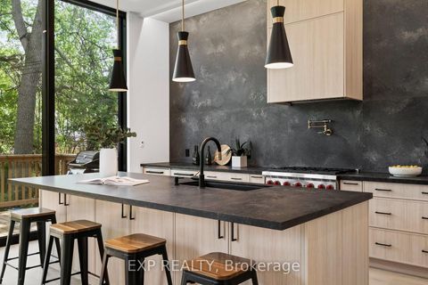 Photo 14 at 51 Thirty Ninth Street, Long Branch, Toronto