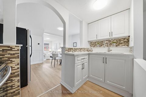 Photo 16 at 154 Alameda Avenue, Oakwood Village, Toronto