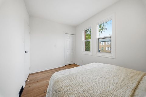 Photo 25 at 154 Alameda Avenue, Oakwood Village, Toronto