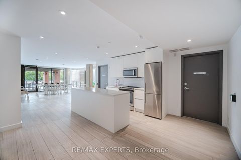 Photo 25 at 225 - 246 Logan Avenue E, South Riverdale, Toronto