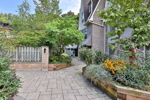 Photo 2 at TH 5 - 95 Summerhill Avenue, Moore Park, Toronto
