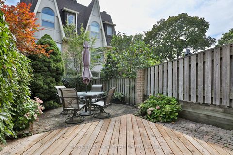 Photo 13 at TH 5 - 95 Summerhill Avenue, Moore Park, Toronto