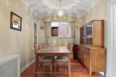 Photo 5 at 191 Glenvale Boulevard, Leaside, Toronto