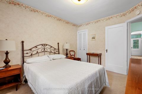 Photo 10 at 191 Glenvale Boulevard, Leaside, Toronto