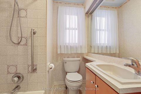 Photo 12 at 191 Glenvale Boulevard, Leaside, Toronto