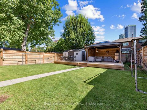 Photo 2 at 37 Wilmar Road, City Centre West, Toronto