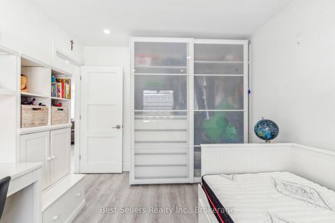 Photo 15 at 37 Wilmar Road, City Centre West, Toronto