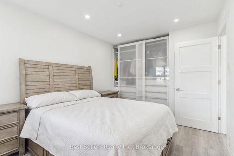 Photo 17 at 37 Wilmar Road, City Centre West, Toronto