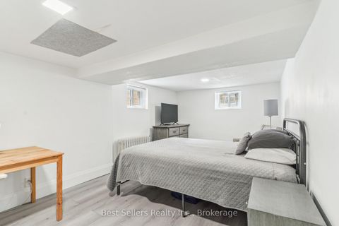 Photo 20 at 37 Wilmar Road, City Centre West, Toronto