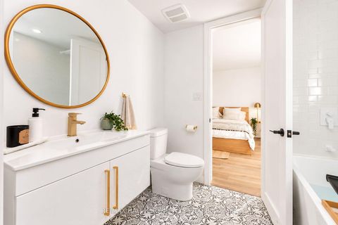 Photo 6 at 38 Cavotti Crescent, Bathurst Manor, Toronto