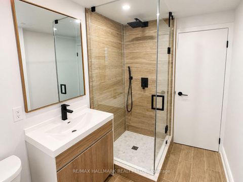 Photo 20 at 38 Cavotti Crescent, Bathurst Manor, Toronto