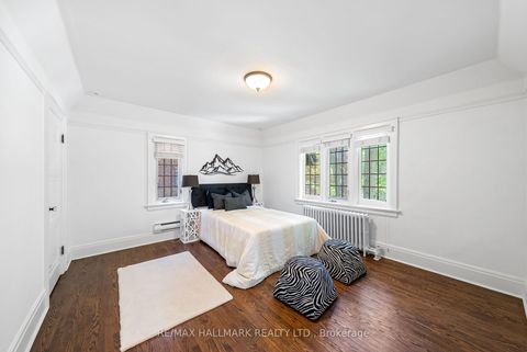 Photo 24 at 16 Elderwood Drive, Forest Hill South, Toronto