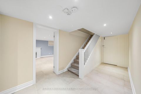 Photo 34 at 16 Elderwood Drive, Forest Hill South, Toronto