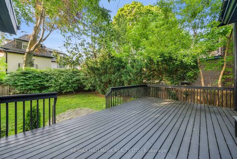 Photo 37 at 16 Elderwood Drive, Forest Hill South, Toronto
