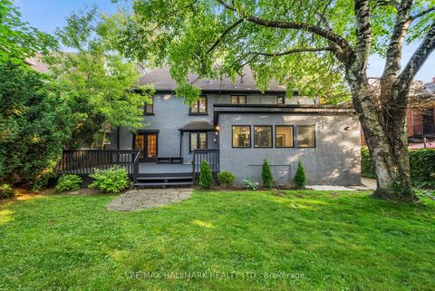 Photo 40 at 16 Elderwood Drive, Forest Hill South, Toronto