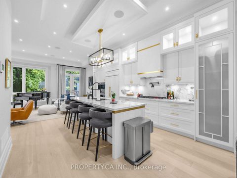 Photo 6 at 370 Hillsdale Avenue E, Mount Pleasant East, Toronto
