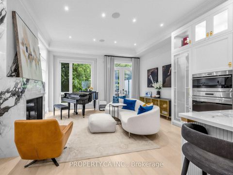 Photo 9 at 370 Hillsdale Avenue E, Mount Pleasant East, Toronto