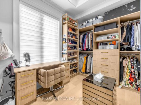 Photo 24 at 370 Hillsdale Avenue E, Mount Pleasant East, Toronto