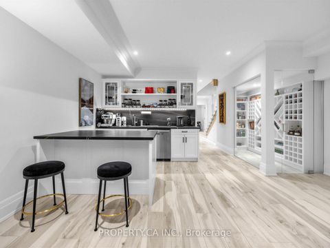 Photo 33 at 370 Hillsdale Avenue E, Mount Pleasant East, Toronto